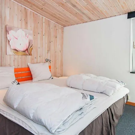 Holiday home V